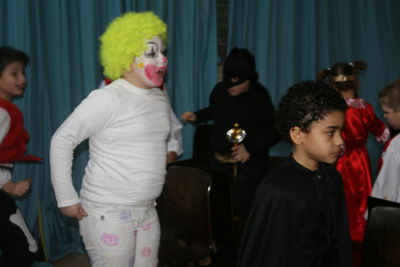 Foto 107 uit RKregenboogcarnaval