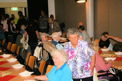 Foto 38 uit Ouderen4Daagse8_6