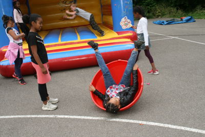 Foto 31 uit Buitenspeeldag13-6