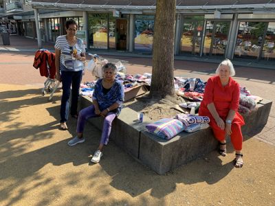 Foto 2 uit Kleding Verkoop Leny