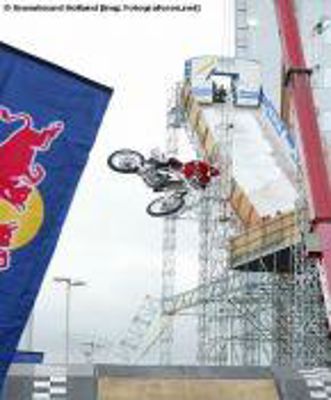 Foto 151 uit big air snowboarden