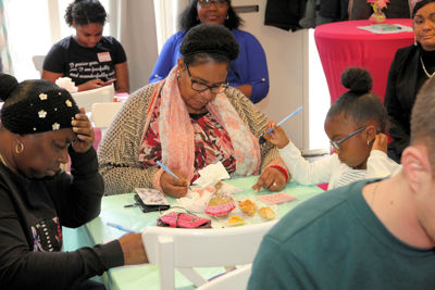 Foto 129 uit High Tea Party