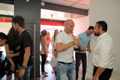 Foto 114 uit San4You Heropening