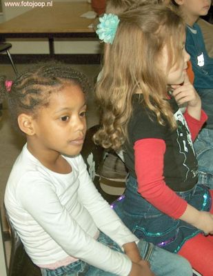 Foto 6 uit RK Regenboog de mus