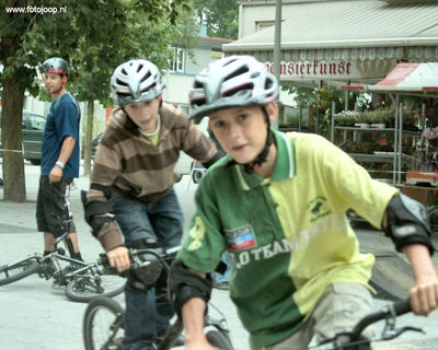 Foto 101 uit wijkfeest de dijk new