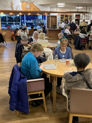 Foto 3 uit GROTE BINGO 28-1