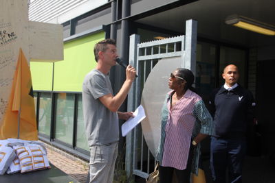 Foto 40 uit Petitie Apotheek11-6