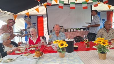 Foto 28 uit X-Italiaanse avond Walborgpad 16-8-2026