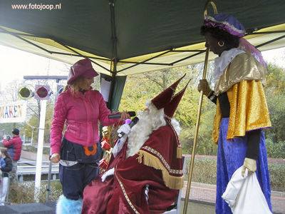 Foto 297 uit sinterklaas2005