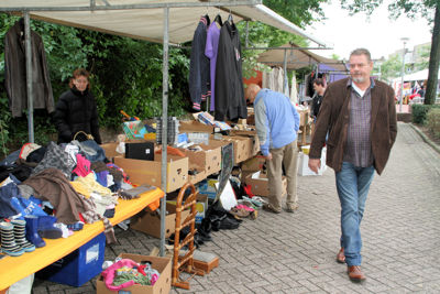 Foto 90 uit LikeJeWijkfeest14-9