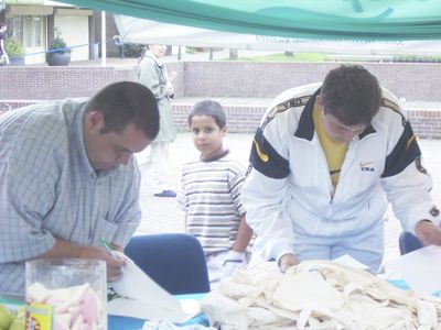 Foto 28 uit wijkfeest