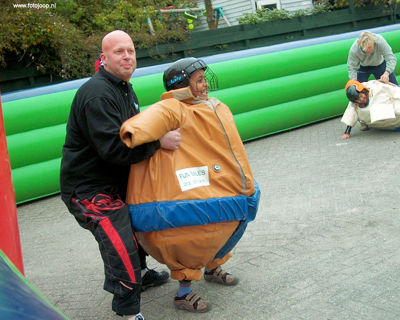 Foto 8 uit schoolsportplein07b.w