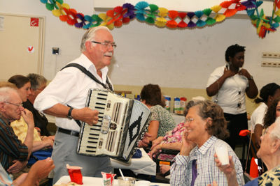 Foto 205 uit OuderVierdaagse23_6