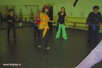 Foto 15 uit bellydance