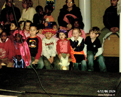 Foto 167 uit sinterklaas 2006 new
