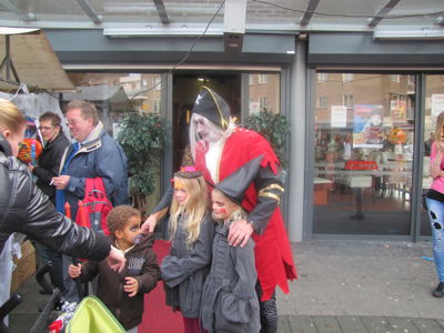 Foto 68 uit WoonBronHaLLoWeen
