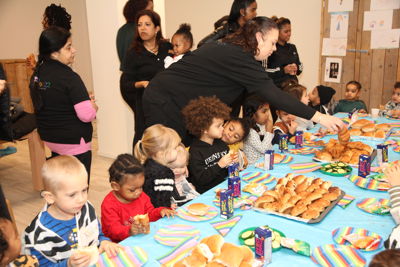 Foto 33 uit KiddoozzVoorleesdag