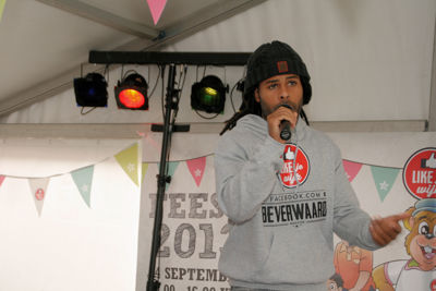 Foto 249 uit LikeJeWijkfeest14-9