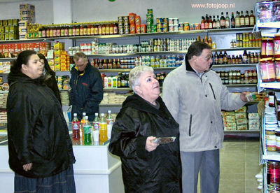 Foto 83 uit openingtokomilobi