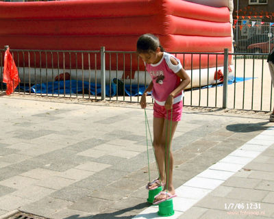 Foto 111 uit opzoomeren 2006 bw