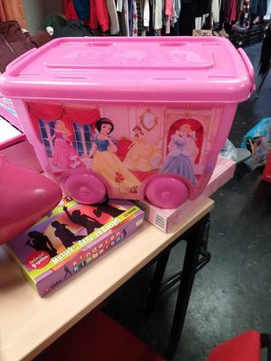 Foto 4 uit KledingBankSintKado's