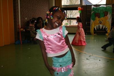 Foto 132 uit RKregenboogcarnaval