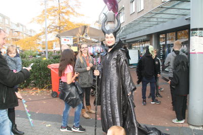 Foto 87 uit HALLOWEEN2016