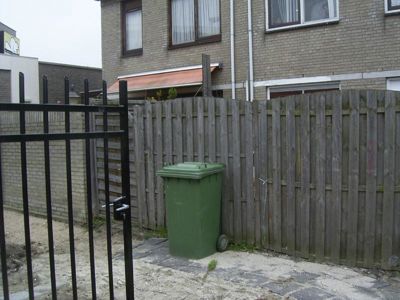 Foto 24 uit tuin uit breiding