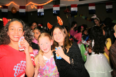 Foto 64 uit Carnavalrkregenboog