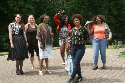 Foto 92 uit KledingbankfotoShoot