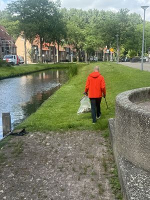Foto 28 uit X-  Opruimactie Vrijwilligers Beverwaard 13-6-26