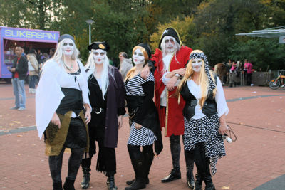 Foto 181 uit WoonBronHaLLoWeen