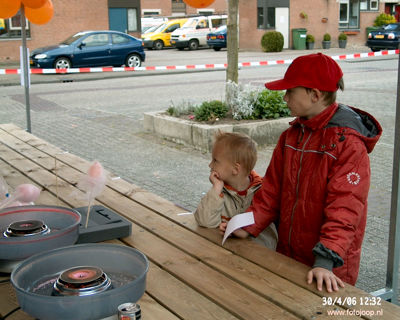 Foto 112 uit koninginnendag 2006