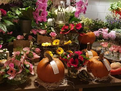 Foto 46 uit De Bloemenboetiek