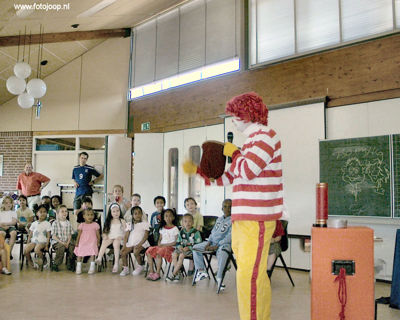 Foto 85 uit RK Regenboogl2