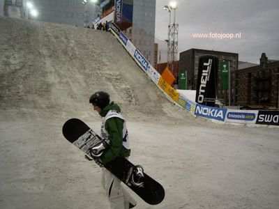 Foto 112 uit big air snowboarden