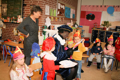 Foto 37 uit SintRKRegenboog3_12