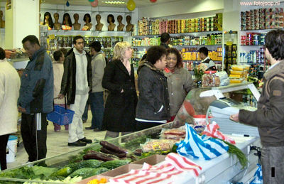 Foto 93 uit openingtokomilobi