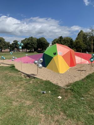 Foto 5 uit De Meeuw Vliegt Uit