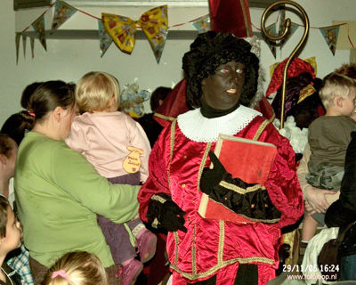 Foto 110 uit sinterklaas 2006 new