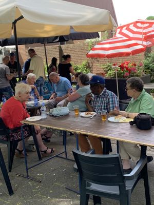 Foto 22 uit OpzoomerenLowaardstr