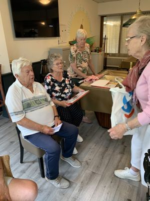 Foto 7 uit Prijs Klaverjassen