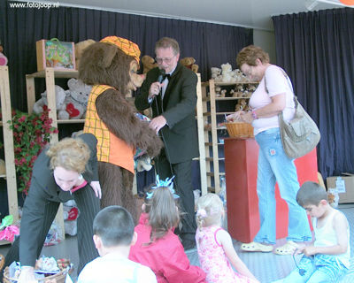 Foto 146 uit berenactie wc.b.w07