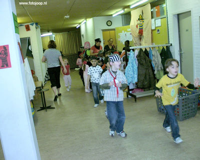 Foto 128 uit R KRegenboog05_07