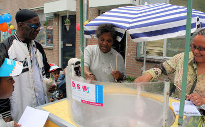 Foto 93 uit Straatspeeldag10_6