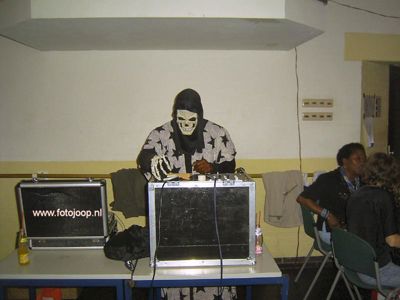 Foto 56 uit halloween2005