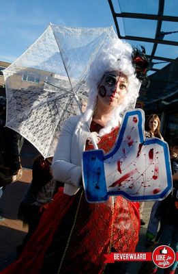 Foto 123 uit Halloween26-10-13