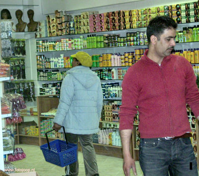 Foto 13 uit openingtokomilobi