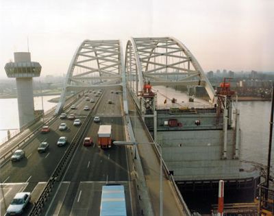 Foto 37 uit BRIENENOORDBRUG