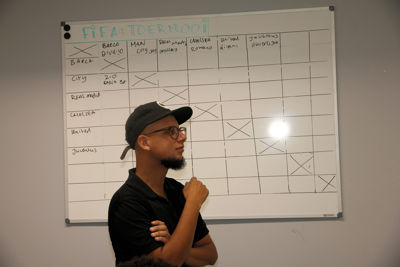 Foto 8 uit Theater & Dans 24-8